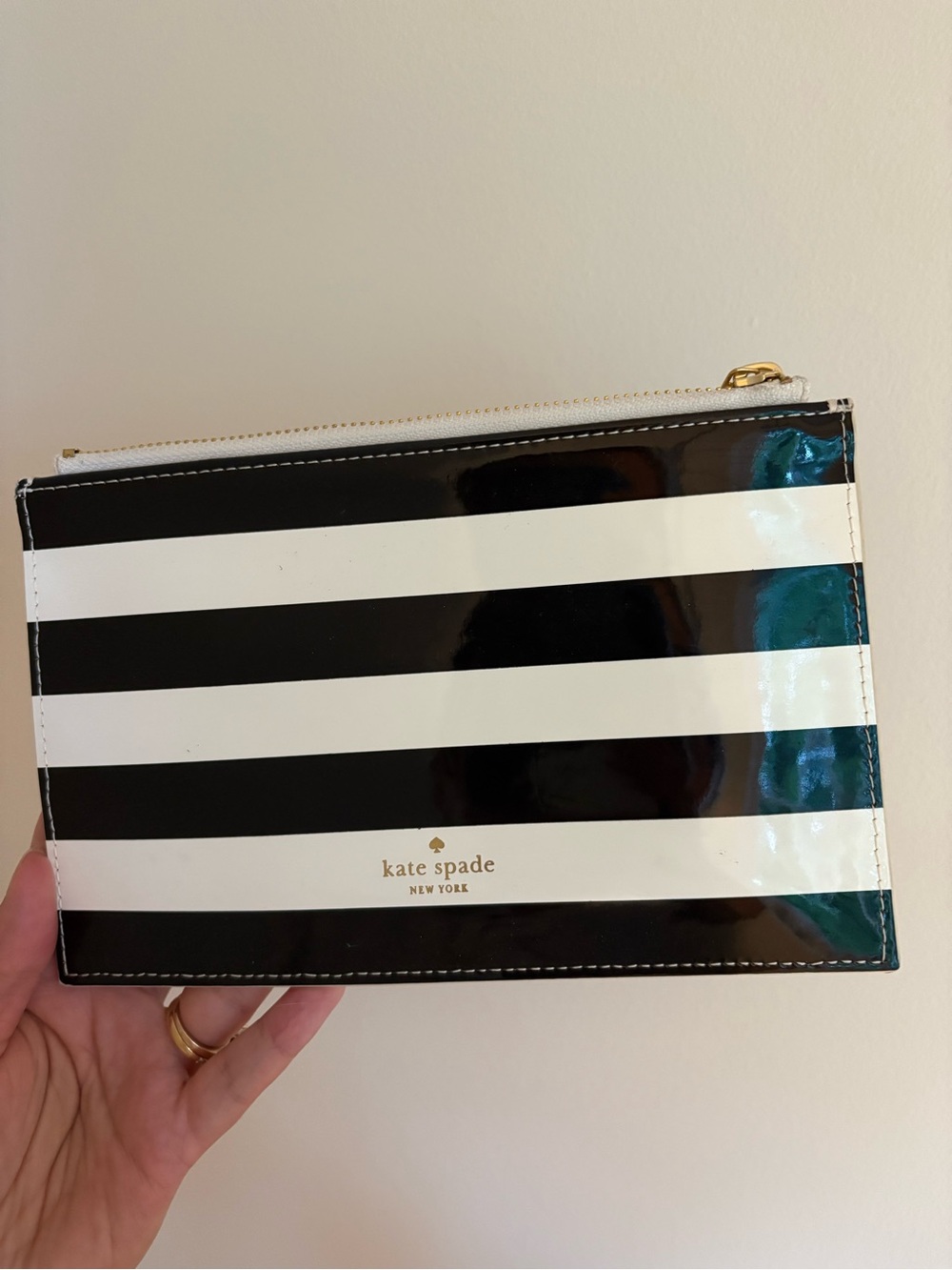 kate spade Black and White Striped Patent Zip Clutch / Bag / Pouch GUC